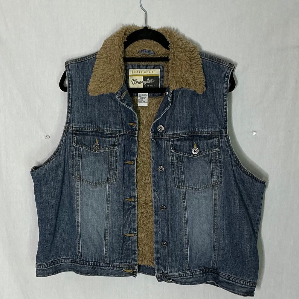 Wrangler Denim Vest with Tan Sherpa Collar